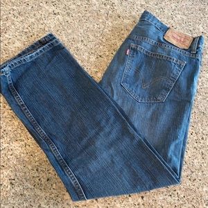 Rarely Worn Levi Loose Straight Jeans 32x32